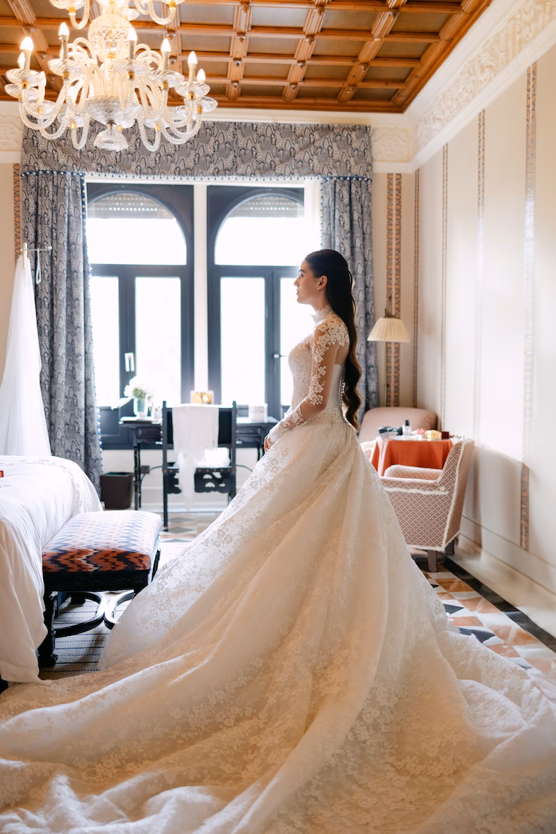 Novia preparándose Hotel Alfonso XIII Sevilla