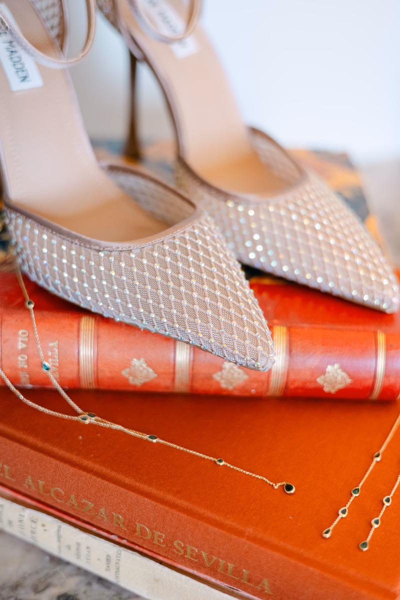 bridal shoes elegant details seville wedding spain.
